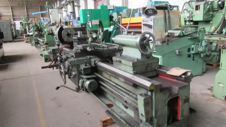 russian-tip-300-manual-lathe-machine-24026 تراش منوال روسی مدل Tip-300 ساخت 1985