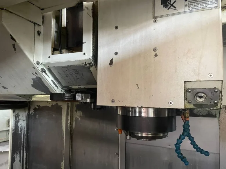 فرز CNC سه محور ویکتور مدل Victor Vcenter II-550L با طول محور 1100