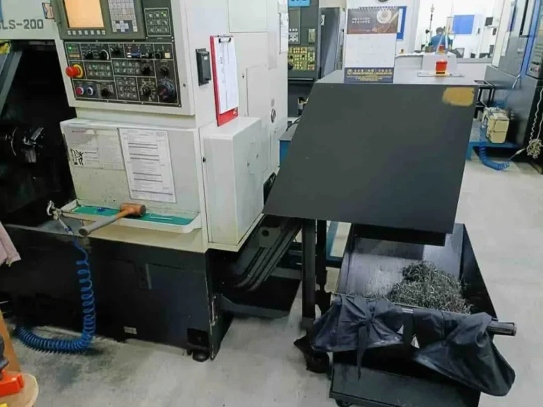 تراش CNC گود وی مدل GOODWAY GLS-200