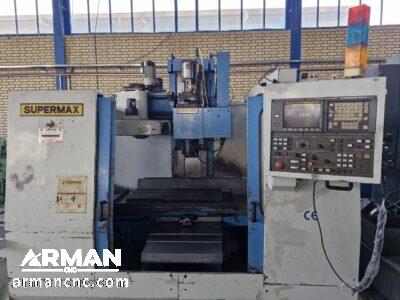 نمای کلی فرز CNC سه محور سوپرمکس مدل Supermax YCM-V85A