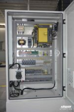 تصویر پرسپکتیو تابلو تابلو برق فرز CNC چهار محور میل آرم مدل Millarm VMC1160