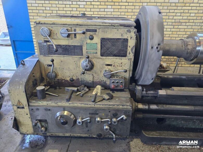 تراش منوالی روسی تیپ 500 مدل  Stankoimport 1M65