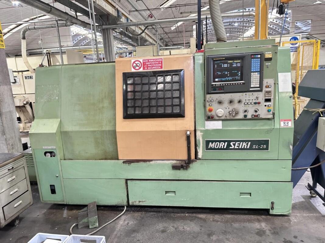 نمای روبرو تراش CNC موری ساکی مدل Mori seiki SL-25 B