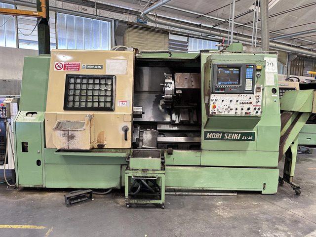 نمای روبرو تراش CNC موری ساکی مدل Mori seiki SL-35 D